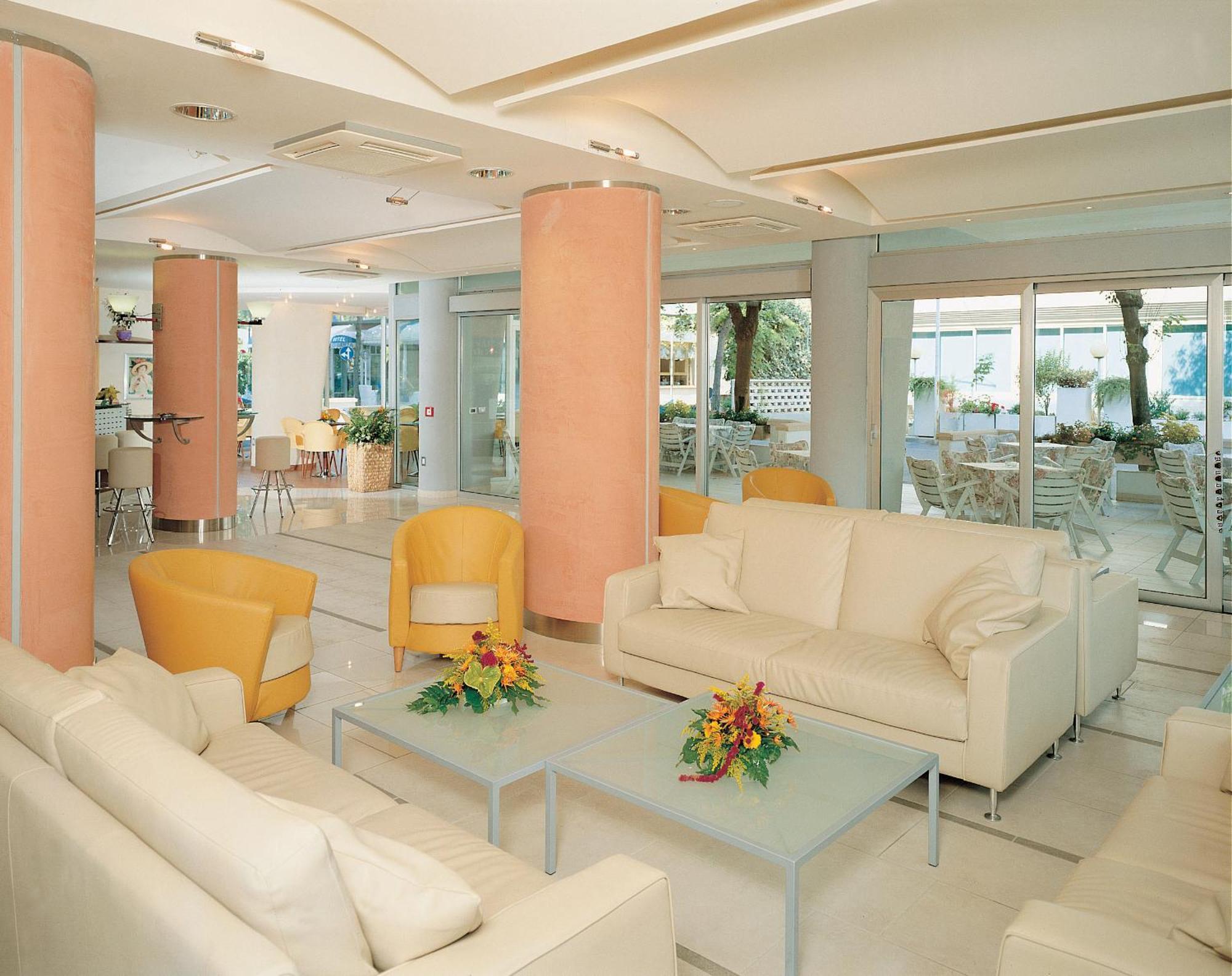 Hotel Ras Gatteo a Mare Esterno foto