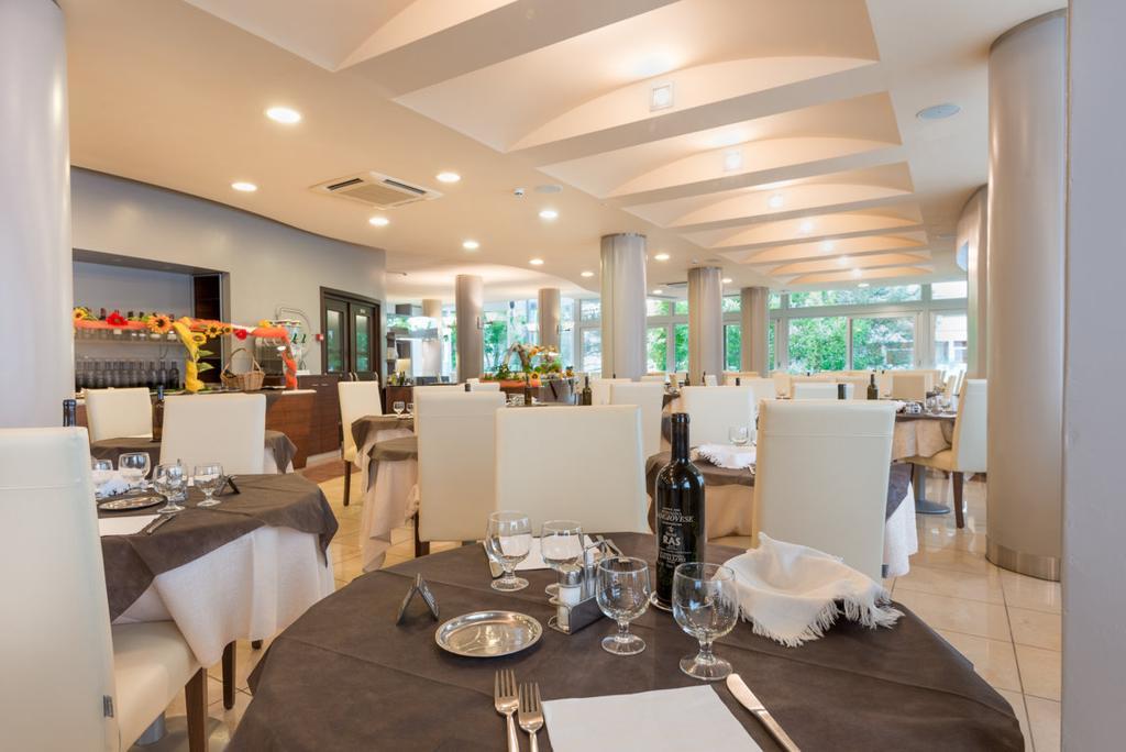 Hotel Ras Gatteo a Mare Esterno foto